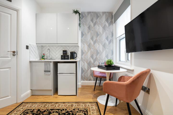 ** Inclusive of council tax, gas, electricity, water, internet and Netflix** Crown Terrace, Cricklewood